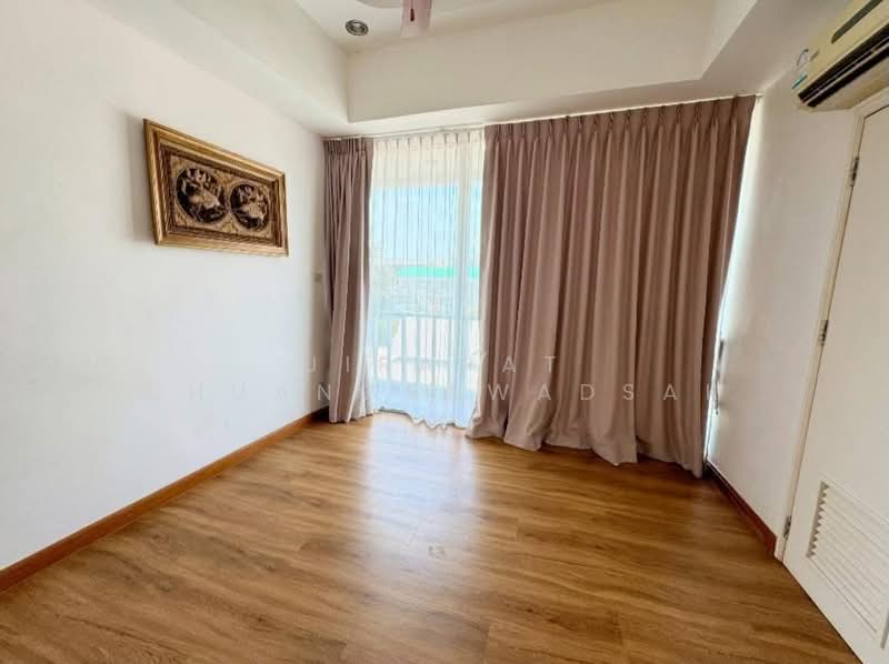Coconut Beach condominiums, Chon Buri (Pattaya), 17 หาดจอมเทียน, Nong Pru, Bang Lamung (Pattaya), Chon Buri (Pattaya), 3 Bedrooms, 254 sqm, Condo For Rent, by Jirapat Chuangsawadsak, 500425490 - DDproperty.com