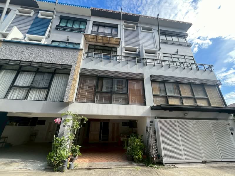 ปากเกร็ด หมู่บ้าน THE LUXE (เดอะ ลักซ์) ถนนแจ้งวัฒนะ-ปากเกร็ด 32 (ซอย ม.พงษ์ธรรมนิเวศน์), นนทบุรี, บางตลาด, ปากเกร็ด, นนทบุรี, 192 ตร.ม., ตึกแถว-อาคารพาณิชย์ ขาย, โดย ปุณญพร ศรีหะรัญ, 500425530 - DDproperty.com