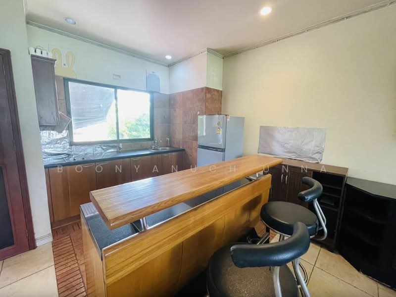 Bay View Resort, Chon Buri (Pattaya), Laem Chabang, Bang Lamung, Bang Lamung (Pattaya), Chon Buri (Pattaya), 2 Bedrooms, 200 sqm, Condo For Rent, by Boonyanuch Unna, 500425592 - DDproperty.com