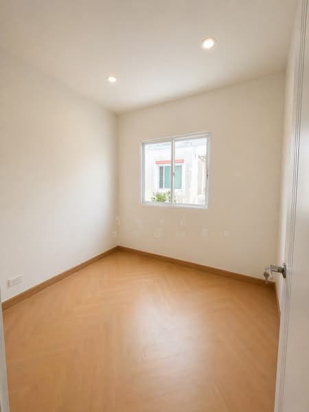 Villette Lite Pattanakarn, Bangkok, Soi Phatthanakan 38, Phatthanakan Road, Suan Luang, Bangkok, 3 Bedrooms, 110 sqm, Townhouse For Sale, by วิฑูรย์ รีวราบัณฑิต, 500425599 - DDproperty.com