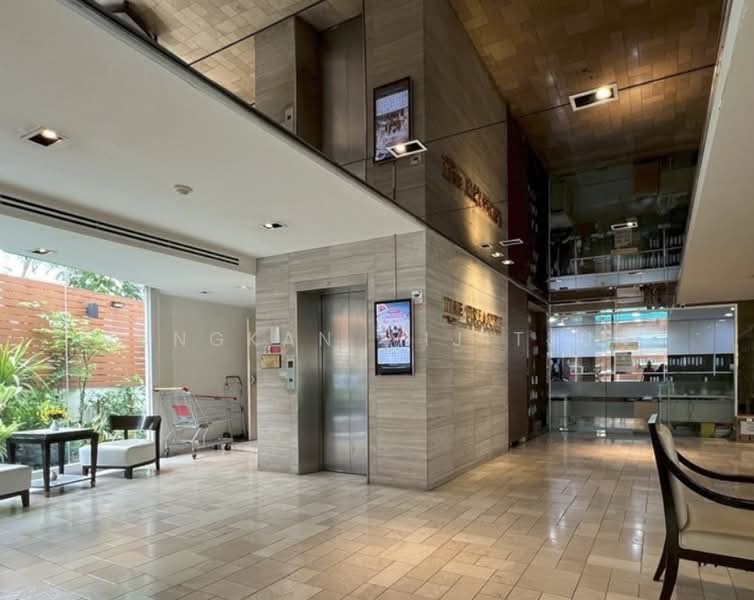 The Treasure, Bangkok, Sathorn, Silom, Bang Rak, Bangkok, 1 Bedroom, 50 sqm, Condo For Sale, by Rungkan Wijitjun, 500425607 - DDproperty.com