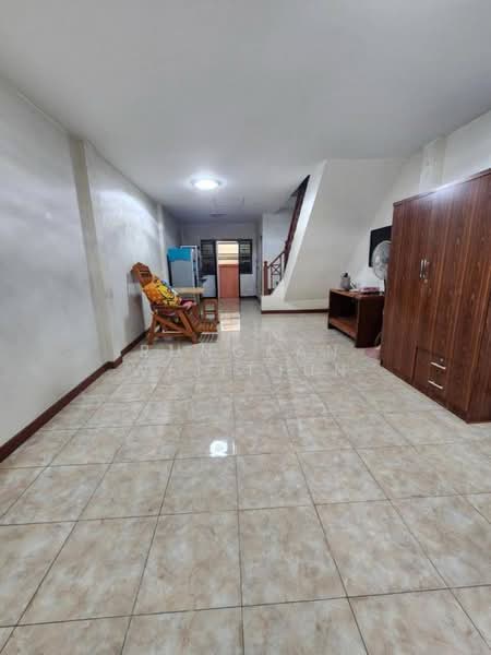 ทาวน์เฮ้าส์ 2-ห้องนอน, กรุงเทพ, มีนบุรี, กรุงเทพ, 93 ตร.ม., ทาวน์เฮ้าส์ ขาย, โดย Rungkan Wijitjun, 500425619 - DDproperty.com
