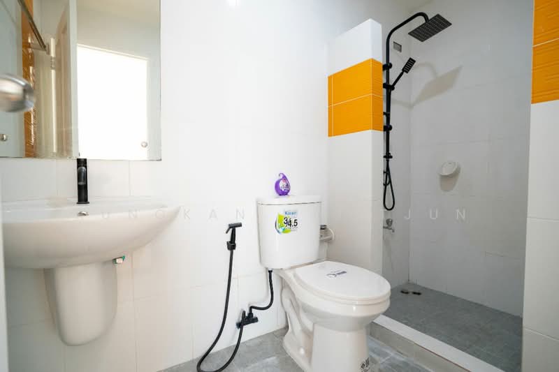 3-BR Townhouse, Bangkok, Thung Khru, Bangkok, 3 Bedrooms, 180 sqm, Townhouse For Sale, by Rungkan Wijitjun, 500425638 - DDproperty.com