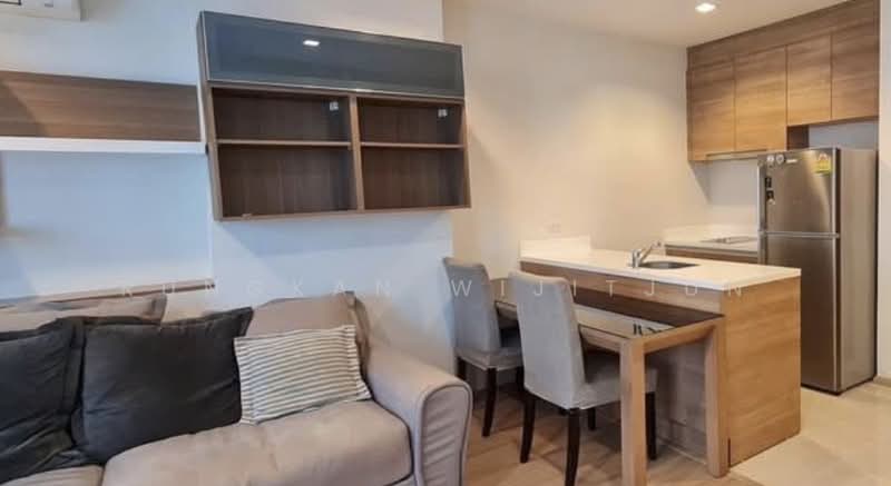 Rhythm Ratchada-Huaikwang, Bangkok, 218 Ratchadaphisek Road, Huai Khwang, Bangkok, 1 Bedroom, 45 sqm, Condo For Sale, by Rungkan Wijitjun, 500425650 - DDproperty.com