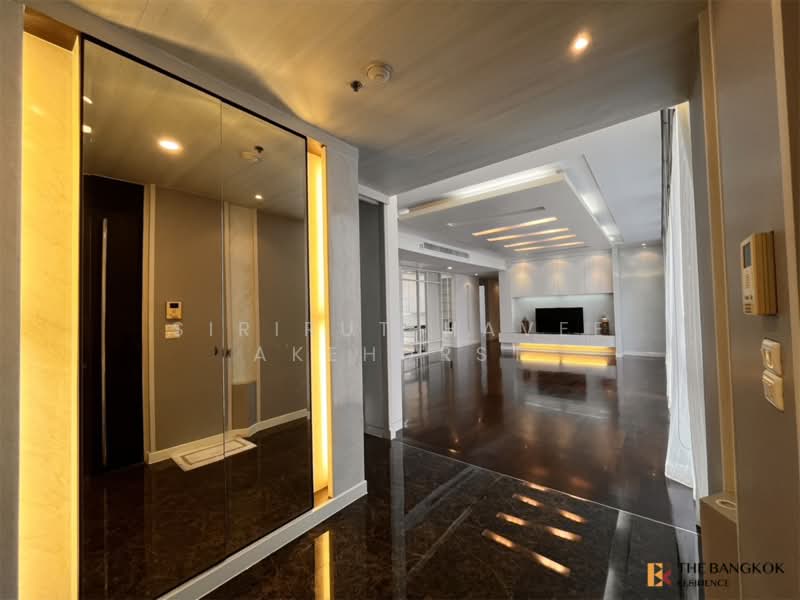 Domus 18, Bangkok, Soi Sukhumvit 18, Khlong Toei, Bangkok, 4 Bedrooms, 310 sqm, Condo For Sale, by Sirirut Havee Akehurst, 500425659 - DDproperty.com