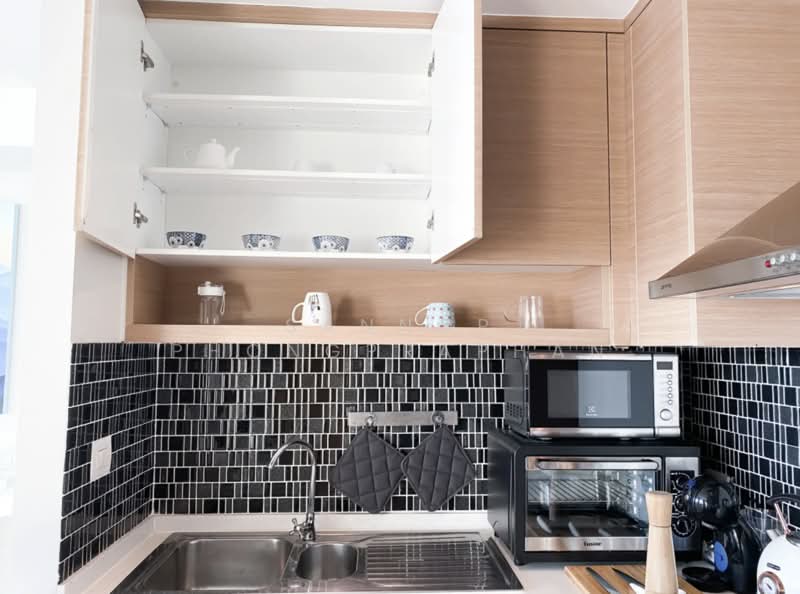 The Emporio Place, Bangkok, 93 Soi Sukhumvit 24, Sukhumvit Road, Khong Tan, Khlong Toei, Bangkok, 2 Bedrooms, 110 sqm, Condo For Rent, by Sannop Phongpraphan, 500425660 - DDproperty.com