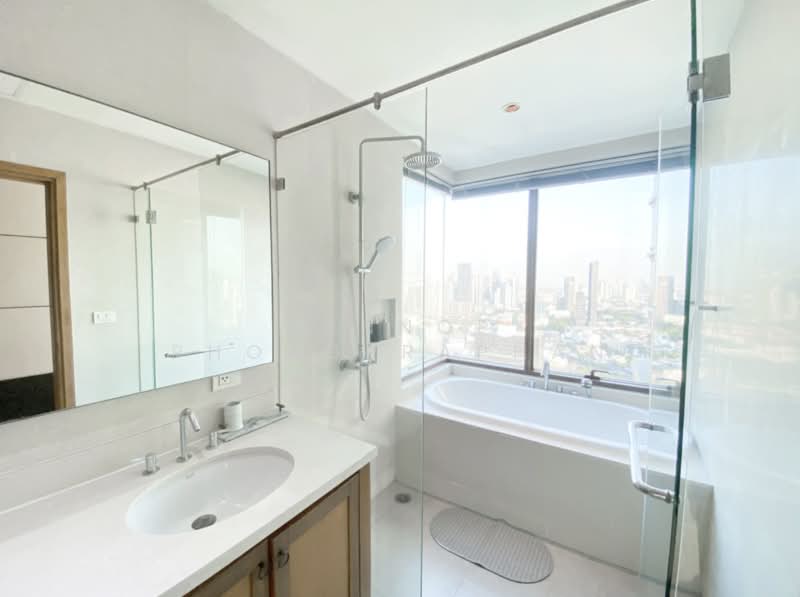 The Emporio Place, Bangkok, 93 Soi Sukhumvit 24, Sukhumvit Road, Khong Tan, Khlong Toei, Bangkok, 2 Bedrooms, 110 sqm, Condo For Rent, by Sannop Phongpraphan, 500425660 - DDproperty.com