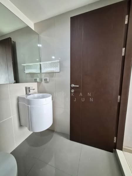 Rhythm Asoke, Bangkok, 299 Asoke - Dindaeng Road, Makkasan, Ratchathewi, Bangkok, 1 Bedroom, 31 sqm, Condo For Sale, by Rungkan Wijitjun, 500425665 - DDproperty.com