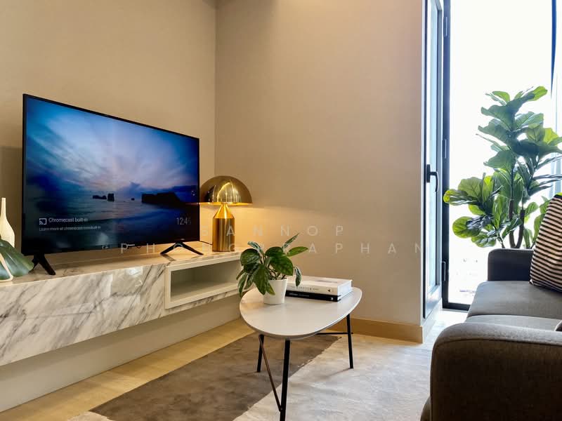 Wyndham Residence, Bangkok, 388 Ratchadaphisek Road, Khlong Toei, Bangkok, 1 Bedroom, 35 sqm, Condo For Rent, by Sannop Phongpraphan, 500425695 - DDproperty.com