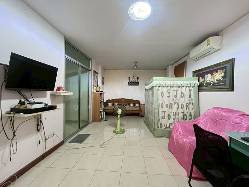 หมู่บ้านคุณาภัทร 3, Nonthaburi, Sai Noi, Nonthaburi, 3 Bedrooms, 250 sqm, Single Detached House For Sale, by ปุณญพร ศรีหะรัญ, 500425696 - DDproperty.com