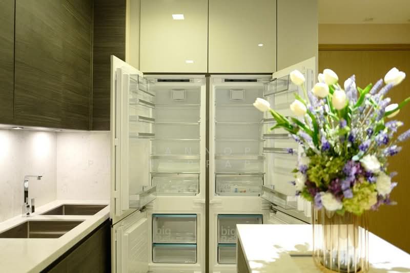 The Esse Asoke, Bangkok, 333 Soi Sukhumvit 21, Sukhumvit Road, Khlongtoei Nua, Watthana, Bangkok, 2 Bedrooms, 75 sqm, Condo For Rent, by Sannop Phongpraphan, 500425762 - DDproperty.com