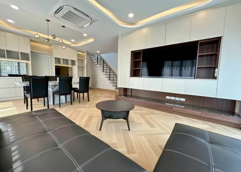 Centro Bangna, Samut Prakan, 111 Soi 3, Bang Kaeo, Bang Plee, Samut Prakan, 5 Bedrooms, 260 sqm, Single Detached House For Rent, by Eric ., 500425899 - DDproperty.com