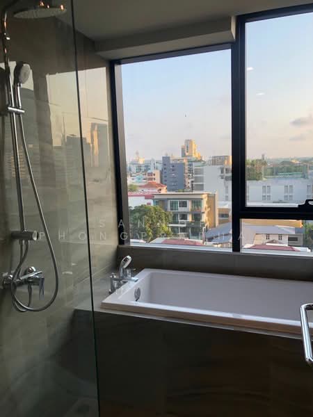 IDEO Q Sukhumvit 36, Bangkok, Soi Sukhumvit 36, Khong Tan, Khlong Toei, Bangkok, 2 Bedrooms, 72 sqm, Condo For Rent, by Sannop Phongpraphan, 500425911 - DDproperty.com