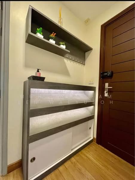 Thru Thonglor, Bangkok, Petchaburi Road, Bang Kapi, Huai Khwang, Bangkok, 2 Bedrooms, 62 sqm, Condo For Rent, by Muhammad-ameen Waeyusoh, 500425941 - DDproperty.com