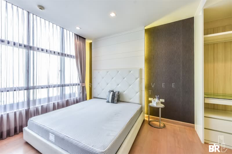 Urbano Absolute Sathon-Taksin, Bangkok, 345 Charoen Nakhon 14/2 Alley, Khlong Ton Sai, Khlong San, Bangkok, 3 Bedrooms, 120 sqm, Condo For Sale, by Sirirut Havee Akehurst, 500426019 - DDproperty.com
