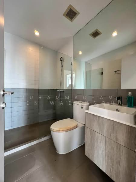 IDEO MOBI Sukhumvit 81, Bangkok, 2097 Sukhumvit Road, Bang Chak, Phra Khanong, Bangkok, 2 Bedrooms, 56 sqm, Condo For Rent, by Muhammad-ameen Waeyusoh, 500426021 - DDproperty.com