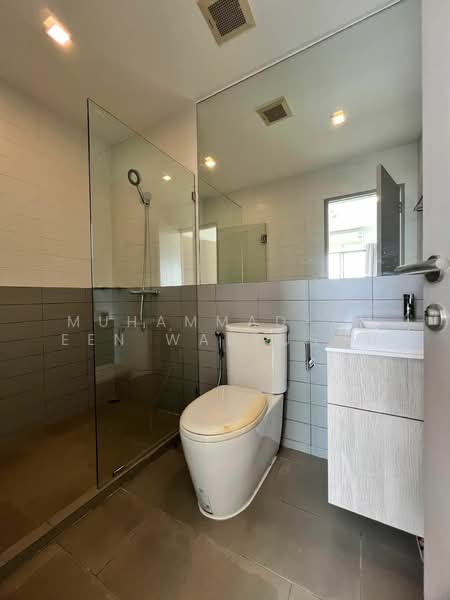 IDEO MOBI Sukhumvit 81, Bangkok, 2097 Sukhumvit Road, Bang Chak, Phra Khanong, Bangkok, 2 Bedrooms, 56 sqm, Condo For Rent, by Muhammad-ameen Waeyusoh, 500426021 - DDproperty.com
