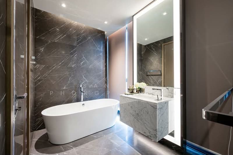 The Monument Thonglor, Bangkok, 998 Thonglor Road, Khlong Tan Nua, Watthana, Bangkok, 2 Bedrooms, 125 sqm, Condo For Sale, by Sannop Phongpraphan, 500426078 - DDproperty.com