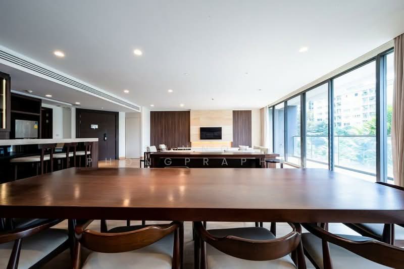 Park Court Sukhumvit 77, Bangkok, T77 Sukhumvit 77, Phra Kanong Nua, Watthana, Bangkok, 4 Bedrooms, 284 sqm, Condo For Sale, by Sannop Phongpraphan, 500426080 - DDproperty.com