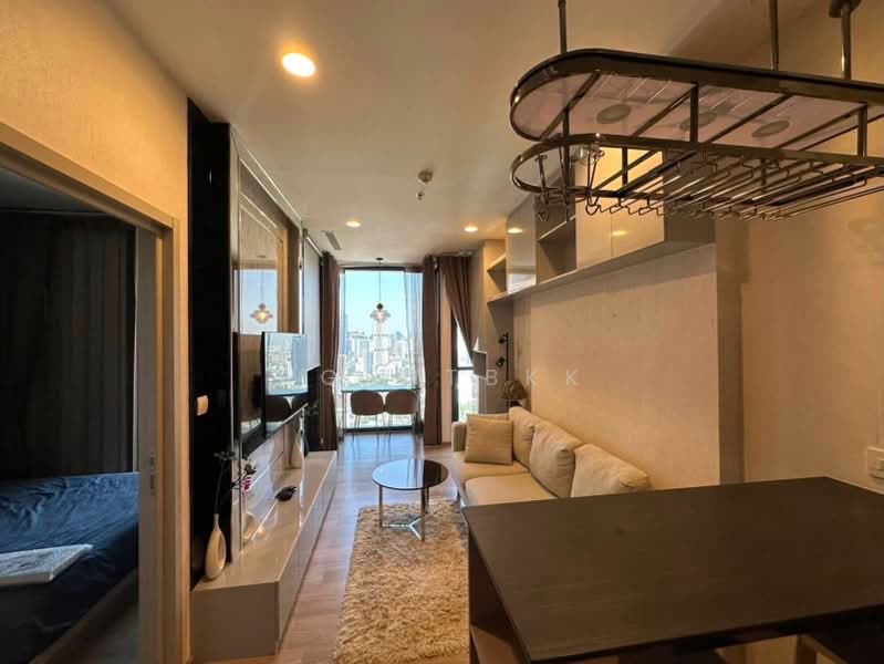 Oka Haus Sukhumvit 36, Bangkok, 3399 Rama 4 Road, Khong Tan, Khlong Toei, Bangkok, 1 Bedroom, 36 sqm, Condo For Rent, by Agentbkk, 500426138 - DDproperty.com