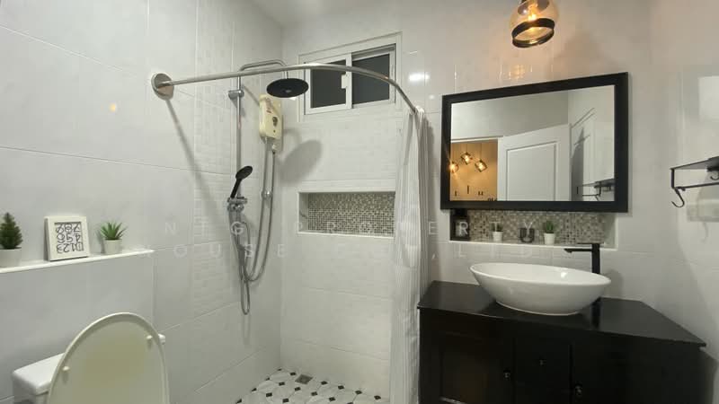 NG495 บ้านเช่าตกแต่งใหม่ 2 ชั้น รัชดา 42 เฟอร์นิเจอร์พร้อมเข้าอยู่ 14/07/69 ให้เช่า 35,000/เดือน, กรุงเทพ, รัชดา42, จันทรเกษม, จตุจักร, กรุงเทพ, 150 ตร.ม., บ้านแฝด ให้เช่า, โดย NTG Property House Co.,Ltd., 500426146 - DDproperty.com