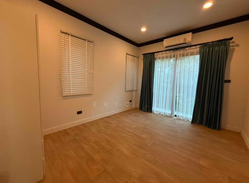 Setthasiri-Krungthep Kreetha 2, Bangkok, Krungthep Kreetha Road, Hua Mak, Bang Kapi, Bangkok, 4 Bedrooms, 250 sqm, Single Detached House For Rent, by Eric ., 500426151 - DDproperty.com