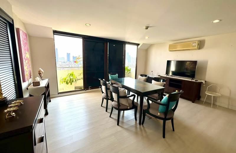 Supalai Place Sukhumvit 39, Bangkok, 175-179 Soi Sukhumvit 39 Sukhumvit Road, Khlong Tan Nua, Watthana, Bangkok, 4 Bedrooms, 490 sqm, Condo For Rent, by Eric ., 500426165 - DDproperty.com