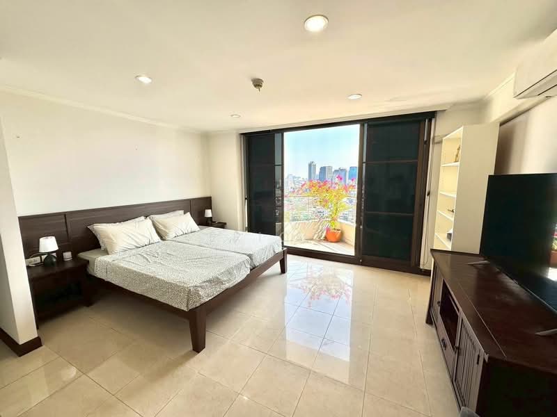 Supalai Place Sukhumvit 39, Bangkok, 175-179 Soi Sukhumvit 39 Sukhumvit Road, Khlong Tan Nua, Watthana, Bangkok, 4 Bedrooms, 490 sqm, Condo For Rent, by Eric ., 500426165 - DDproperty.com