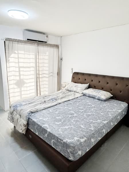 City Town Home Village, Bangkok, Lad Phrao 80, Wang Thonglang, Bangkok, 4 Bedrooms, 120 sqm, Townhouse For Rent, by Eric ., 500426169 - DDproperty.com