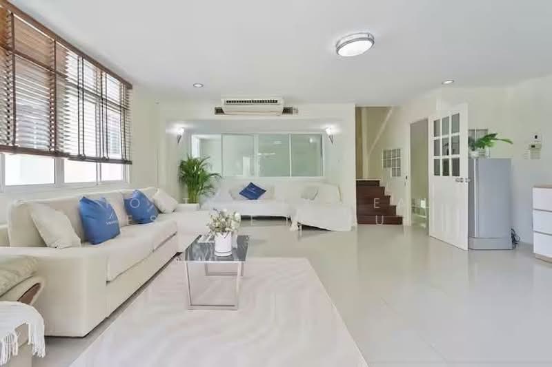 ให้เช่าบ้านเดี่ยว 5 ห้องนอน ทำเลสุขุมวิท31 ใกล้Emporium,Terminal 21Asok, Bangkok, Khlong Tan Nua, Watthana, Bangkok, 5 Bedrooms, 350 sqm, Single Detached House For Rent, by Forty-Six Real Estate Group, 500426182 - DDproperty.com