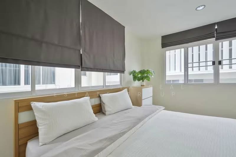 ให้เช่าบ้านเดี่ยว 5 ห้องนอน ทำเลสุขุมวิท31 ใกล้Emporium,Terminal 21Asok, Bangkok, Khlong Tan Nua, Watthana, Bangkok, 5 Bedrooms, 350 sqm, Single Detached House For Rent, by Forty-Six Real Estate Group, 500426182 - DDproperty.com
