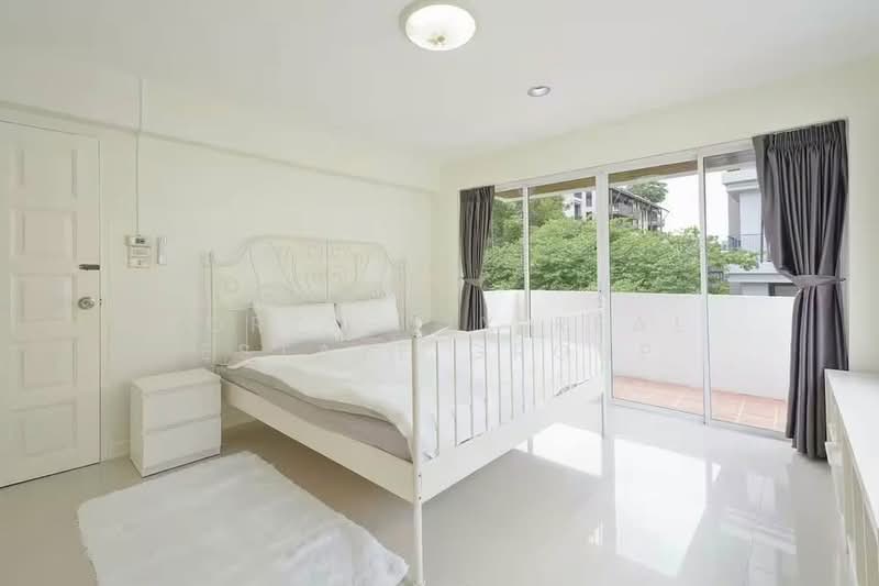 ให้เช่าบ้านเดี่ยว 5 ห้องนอน ทำเลสุขุมวิท31 ใกล้Emporium,Terminal 21Asok, Bangkok, Khlong Tan Nua, Watthana, Bangkok, 5 Bedrooms, 350 sqm, Single Detached House For Rent, by Forty-Six Real Estate Group, 500426182 - DDproperty.com
