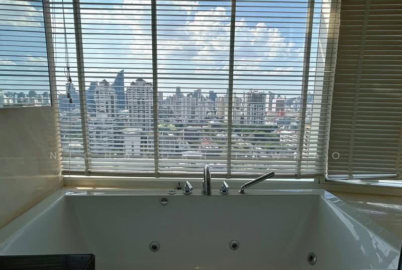 Eight Thonglor Residence : เอท ทองหล่อ เรสซิเดนซ์, กรุงเทพ, อาคาร เอททองหล่อ 88/36, คลองตันเหนือ, วัฒนา, กรุงเทพ, 140 ตร.ม., คอนโด ให้เช่า, โดย Nichakorn Tawnao, 500426203 - DDproperty.com