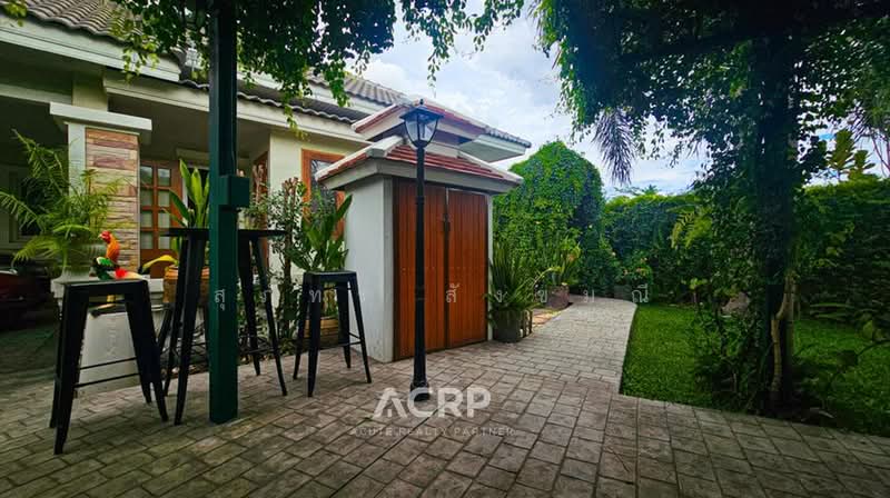 Pool Villa for Sale The Laguna Home 10 Chiang Mai, Chiang Mai, Nong Chom, San Sai, Chiang Mai, 2 Bedrooms, 128 sqm, Single Detached House For Sale, by สุภัทร สังขมณี, 500426272 - DDproperty.com