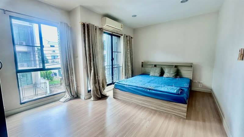 Baan Klang Muang Nawamin 42 : บ้านกลางเมือง นวมินทร์ 42, กรุงเทพ, ซอยนวมินทร์ 42 ถนนนวมินทร์, คลองกุ่ม, บึงกุ่ม, กรุงเทพ, 130 ตร.ม., ทาวน์เฮ้าส์ ขาย, โดย คุณ ณัฏฐฌาภัส แก้วเมืองน้อย (เฌอ), 500426299 - DDproperty.com
