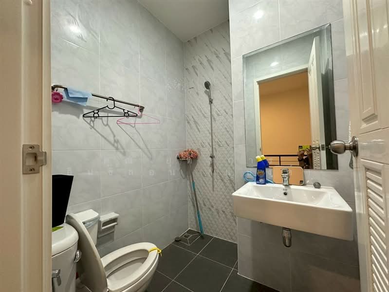Chatluang 17, Pathum Thani, Moo 5, Khlong Sam, Khlong Luang, Pathum Thani, 3 Bedrooms, 110 sqm, Townhouse For Sale, by คุณ ยุทธการ อินธิสอน (แบงค์), 500426331 - DDproperty.com