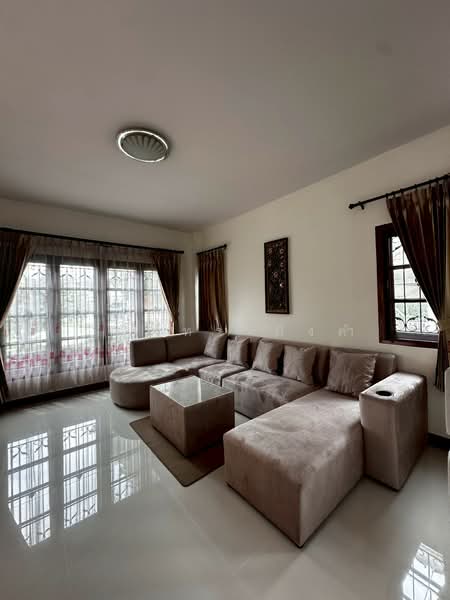 San Phi Suea, Chiang Mai, San Phi Sua, Muang Chiang Mai, Chiang Mai, 3 Bedrooms, 180 sqm, Single Detached House For Rent, by วุฒิภัทร มิ่งคำ, 500426387 - DDproperty.com