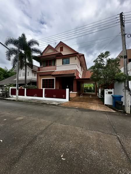 San Phi Suea, Chiang Mai, San Phi Sua, Muang Chiang Mai, Chiang Mai, 3 Bedrooms, 180 sqm, Single Detached House For Rent, by วุฒิภัทร มิ่งคำ, 500426387 - DDproperty.com