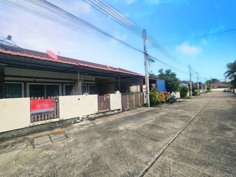 จันทร์ธารา ศรีราชา, Chon Buri (Pattaya), Bueng, Si Racha, Chon Buri (Pattaya), 2 Bedrooms, 100 sqm, Townhouse For Sale, by The Best Property มน, 500426389 - DDproperty.com