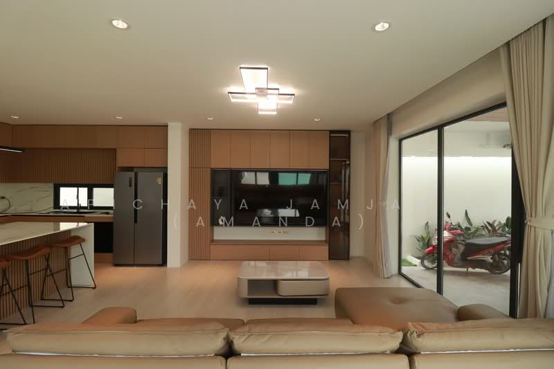 New 4-Bedroom Villa in Rawai Naiharn Phuket, Phuket, Rawai, Muang Phuket, Phuket, 4 Bedrooms, 380 sqm, Villa For Rent, by Apichaya Jamjarat (Amanda), 500426402 - DDproperty.com