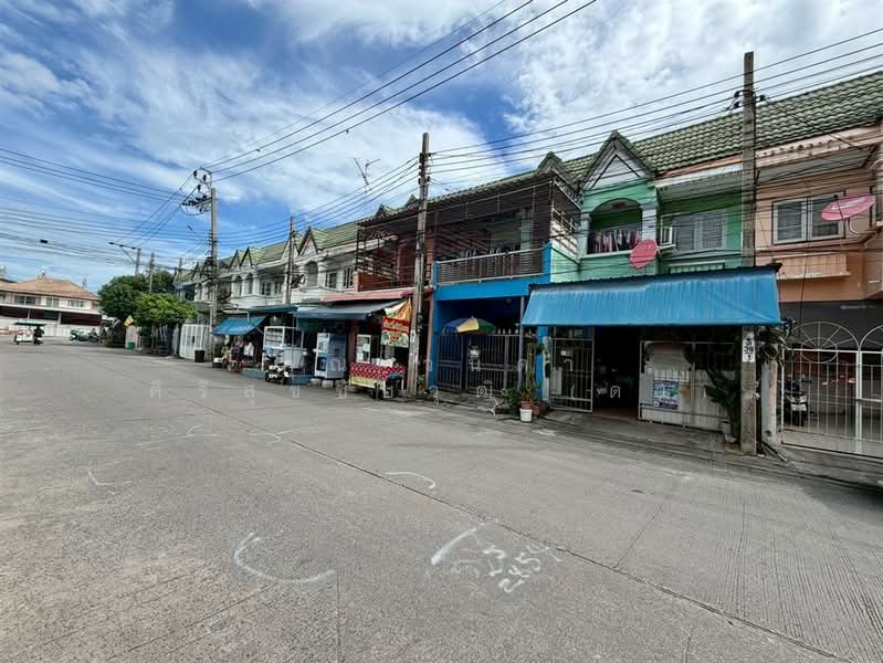 Buathong Thani : บัวทองธานี, นนทบุรี, ซอย หมู่บ้านบัวทองธานี, บางบัวทอง, นนทบุรี, 90 ตร.ม., ทาวน์เฮ้าส์ ขาย, โดย คุณ วนิดา ศิริสุขชัยวุฒิ (ดา), 500426408 - DDproperty.com