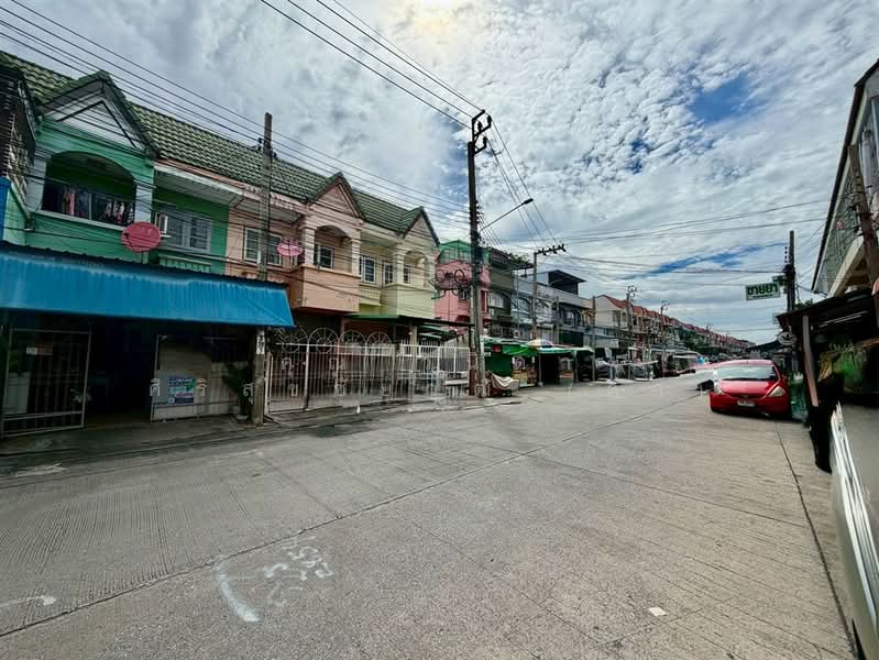 Buathong Thani : บัวทองธานี, นนทบุรี, ซอย หมู่บ้านบัวทองธานี, บางบัวทอง, นนทบุรี, 90 ตร.ม., ทาวน์เฮ้าส์ ขาย, โดย คุณ วนิดา ศิริสุขชัยวุฒิ (ดา), 500426408 - DDproperty.com