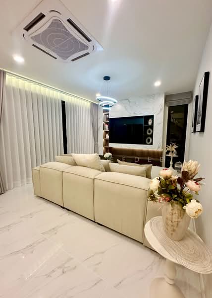 Pool Villa for rent near MerittonBritishInternational School, Rental Price: 150,000THB/monthNo.9P027, Chiang Mai, Nong Kwai, Hang Dong, Chiang Mai, 5 Bedrooms, 200 sqm, Single Detached House For Rent, by Baandeedee Chiangmai, 500426411 - DDproperty.com