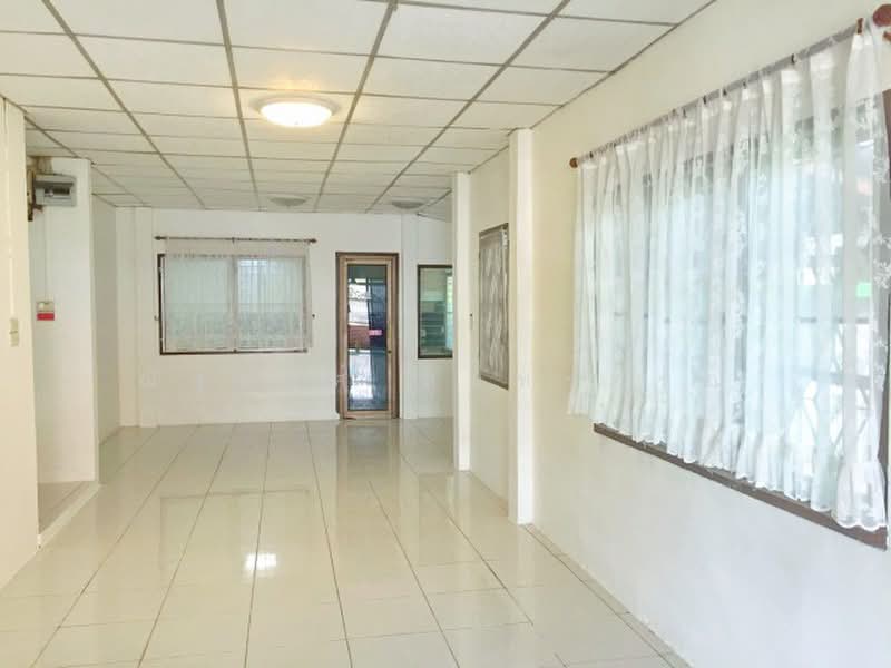 ไม่พบโครงการ, Bangkok, สุวินทวงศ์ คุ้มเกล้า ราษฎร์อุทิศ, Saen Sab, Min Buri, Bangkok, 2 Bedrooms, 208 sqm, Single Detached House For Rent, by ณัฐพงศ์ สุนทรอรุณ, 500426420 - DDproperty.com