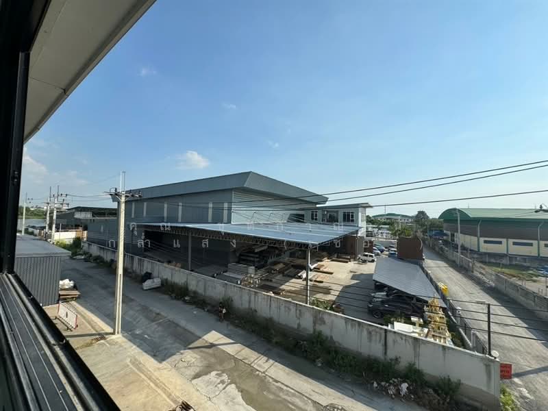 โรงงาน 3 ชั้น 199.3 ตร.ว. โรงงาน ซอยประชาอุทิศ90, สมุทรปราการ, ถนนประชาอุทิศ, บ้านคลองสวน, พระสมุทรเจดีย์, สมุทรปราการ, 1,000 ตร.ม., โกดัง-โรงงาน ขาย, โดย คุณ ชุติกาญจน์ กล่ำแสง (เชอรี่), 500426422 - DDproperty.com
