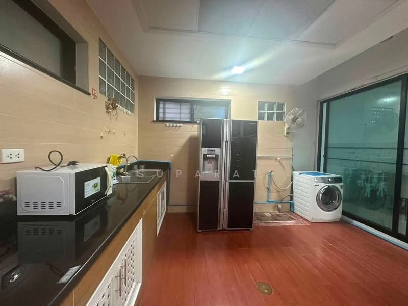 Eco Space Bangna-Wongwaen, Samut Prakan, 222 Kanchanaphiske Road, Bang Kaeo, Bang Plee, Samut Prakan, 3 Bedrooms, 168 sqm, Townhouse For Rent, by Suparat, 500426424 - DDproperty.com