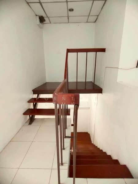 รีบขายต่ำว่าราคาประเมิน หมู่บ้านแดนทองวิลเลจ 3นอน 2น้ำ ถ.สุขาภิบาล5, Bangkok, สุขาภิบาล5, Tha Rang, Bang Khen, Bangkok, 3 Bedrooms, 72 sqm, Townhouse For Sale, by Pornthip Sermklin, 500426433 - DDproperty.com