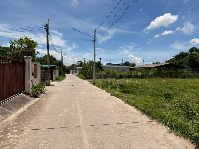 Land for sale in Huai Kaphi, Chonburi. Prime location, ideal for investment, Chon Buri (Pattaya), Huai Kapi, Muang Chon Buri, Chon Buri (Pattaya), , 6,560 sqm, Land For Sale, by A House Property Co.,Ltd., 500426445 - DDproperty.com