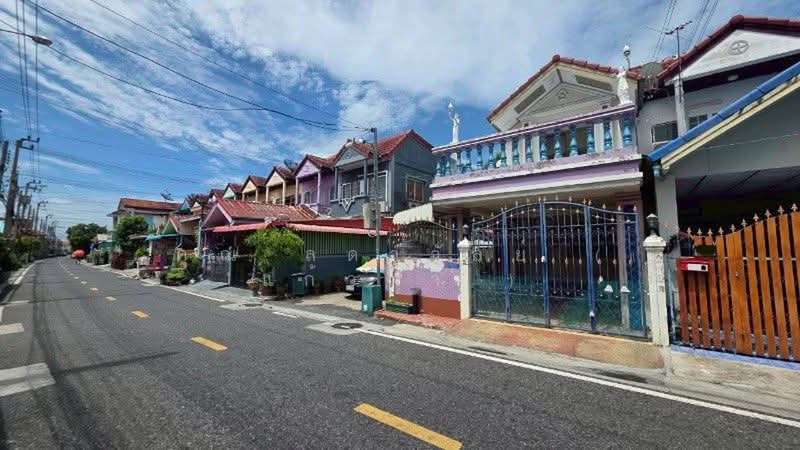 Sap Din Thong Namdaeng, Samut Prakan, Thepharak Road, Thepharak, Muang Samut Prakarn, Samut Prakan, 2 Bedrooms, 120 sqm, Townhouse For Sale, by คุณ ลดาวัลย์ ( แก้วตา ), 500426452 - DDproperty.com