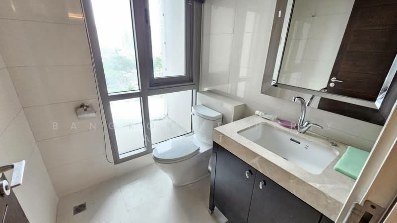 S 59, Bangkok, 8 Soi Sukhumvit 59, Khlong Tan Nua, Watthana, Bangkok, 3 Bedrooms, 240 sqm, Condo For Rent, by BANGKOK PROPERTY AGENTS, 500426471 - DDproperty.com